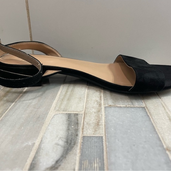 Elegant Black Women's Sandals block heel sz 8 - Picture 3 of 12